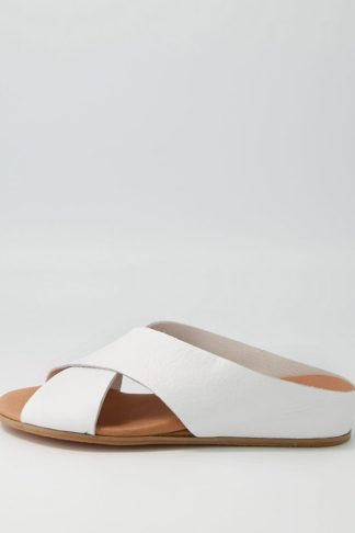 Django & Juliette Harli Dj White Leather White Sandals